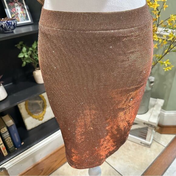 Lulus Shimmer and Shake Iridescent Gold Two Piece Dress Size Small - Picture 5 of 16
